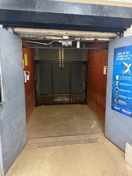 4130 Park Ave, Bronx, NY à louer - Photo de l’immeuble – Image 3 sur 14