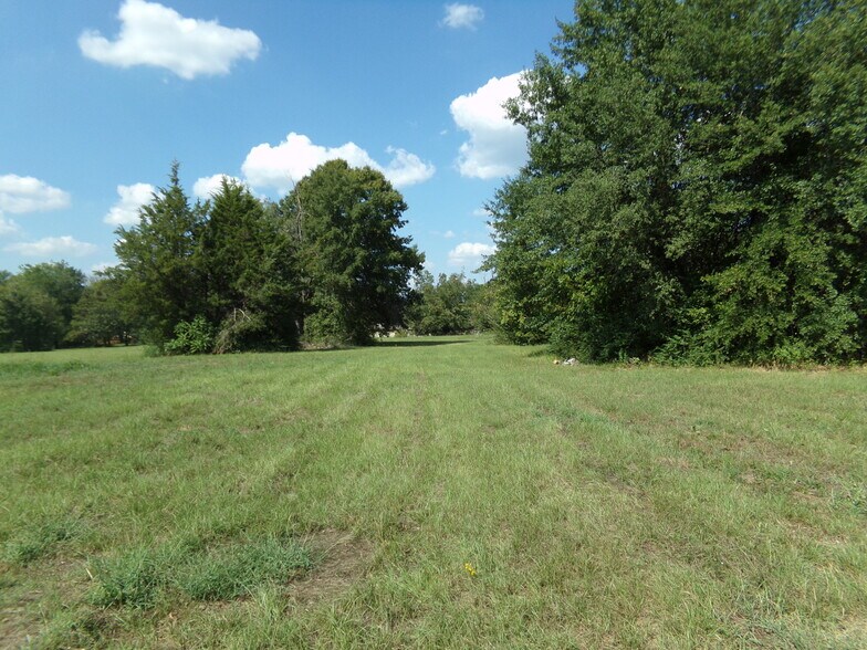 000 Cherry, Paris, TX à vendre - Photo principale – Image 1 sur 7