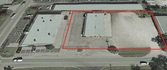 Plus de détails pour 1875 Seward Ave, Naples, FL - Industriel/Logistique à vendre