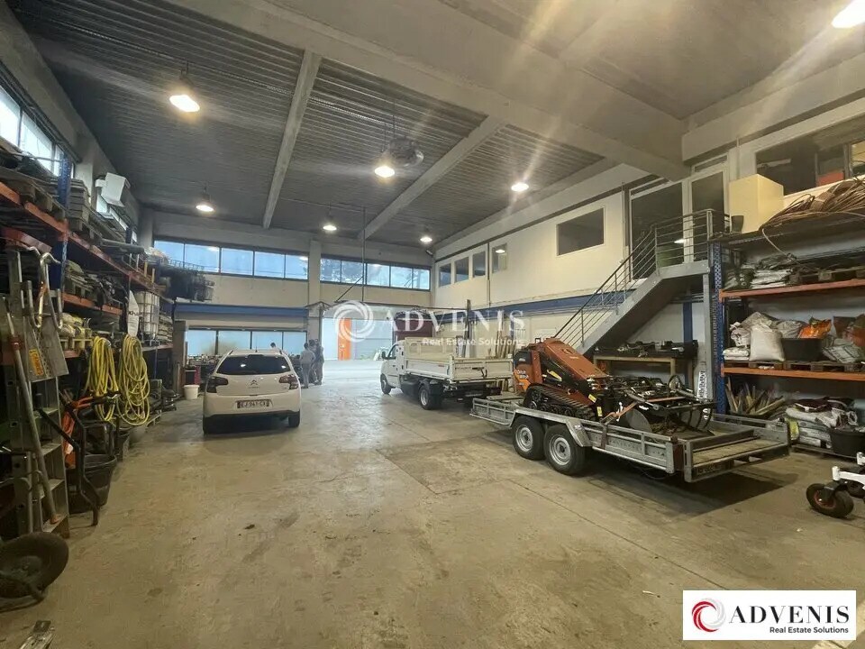 Local d’activités dans Mérignac à louer Photo de l’immeuble– Image 1 sur 13