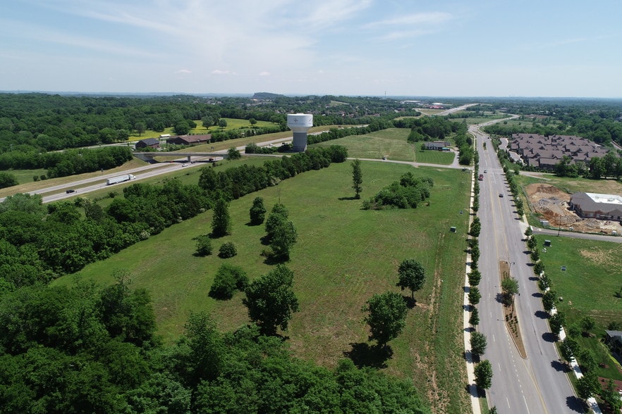 141 Stop Thirty Rd, Hendersonville, TN à vendre - Aérien – Image 3 sur 5
