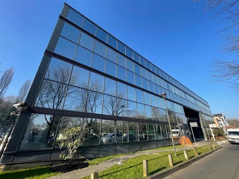Bureau dans Rosny-sous-Bois à louer Photo de l’immeuble– Image 1 sur 13