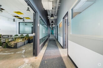 7240 Rue Waverly, Montréal, QC à louer Photo intérieure– Image 2 sur 5