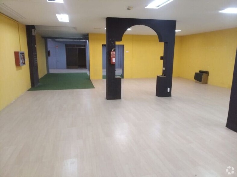 Immeuble residentiel dans Alcobendas, Madrid à vendre - Photo intérieure – Image 1 sur 1