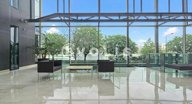 Plus de détails pour 39-42 Quai Jean Compagnon, Ivry-sur-Seine - Bureau à louer