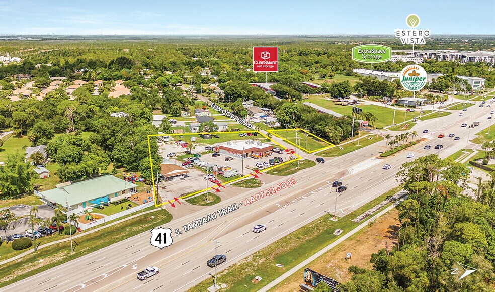 Tamiami Trail Commercial Center portefeuille de 3 biens à vendre sur LoopNet.fr - Aérien – Image 3 sur 8