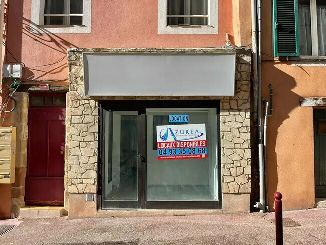 Plus de détails pour Local commercial à louer