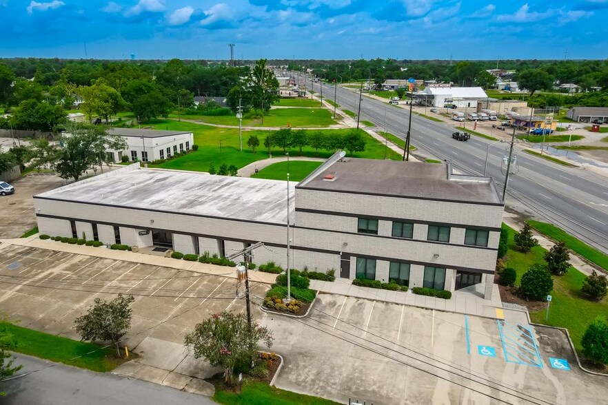 805 Robin St/ 406 Airline Hwy, La Place, LA à vendre - Photo de l’immeuble – Image 3 sur 60