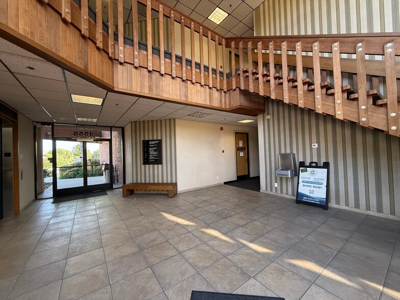 3555 Loma Vista Rd, Ventura, CA à louer - Photo intérieure – Image 3 sur 12