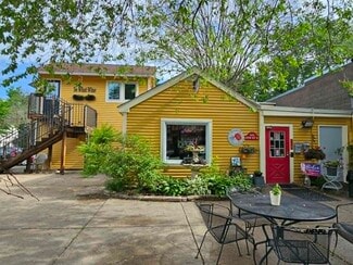 Plus de détails pour 823 S 4th St, Stillwater, MN - Local commercial à louer