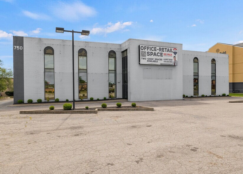 750 Salem Dr, Owensboro, KY à vendre - Photo de l’immeuble – Image 1 sur 25