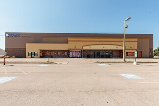 Plus de détails pour 8555-8735 Day Dr, Parma, OH - Local commercial à vendre