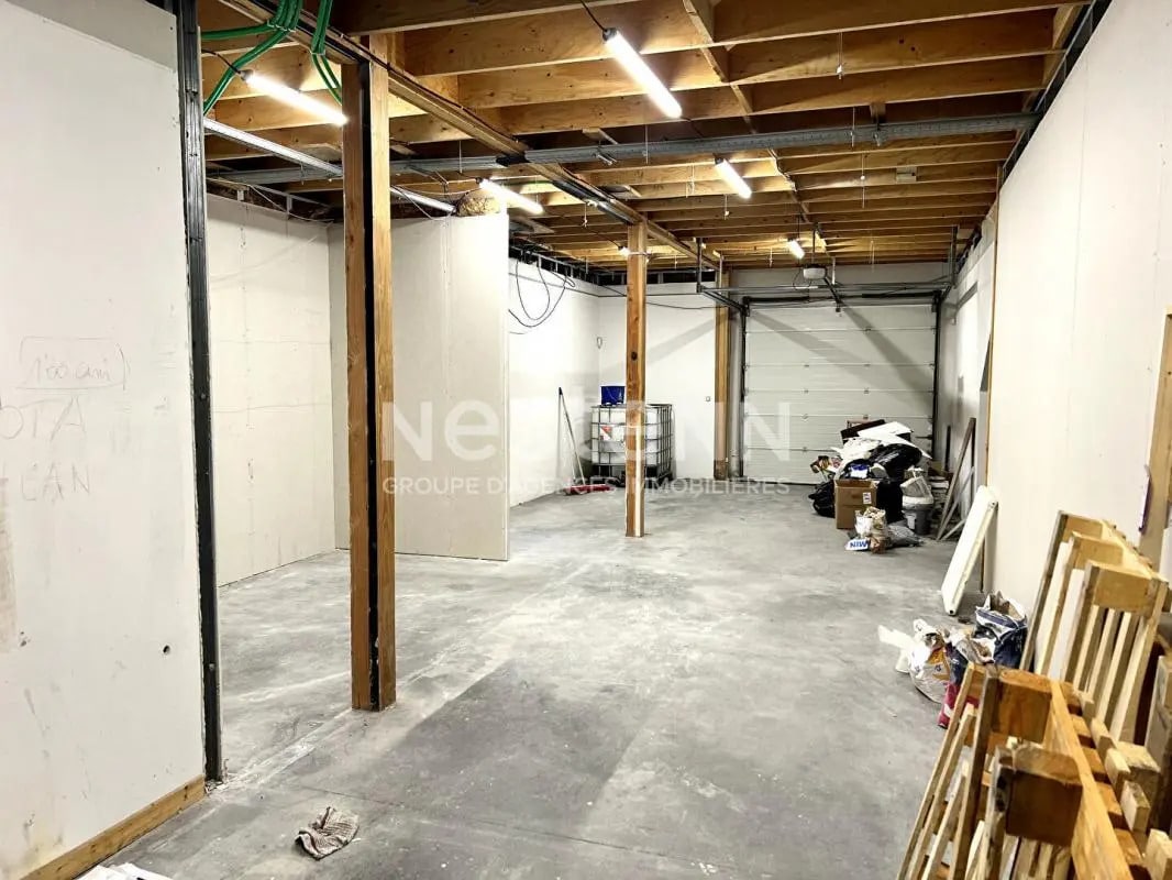 Industriel/Logistique dans Vannes à vendre Photo intérieure– Image 1 sur 5