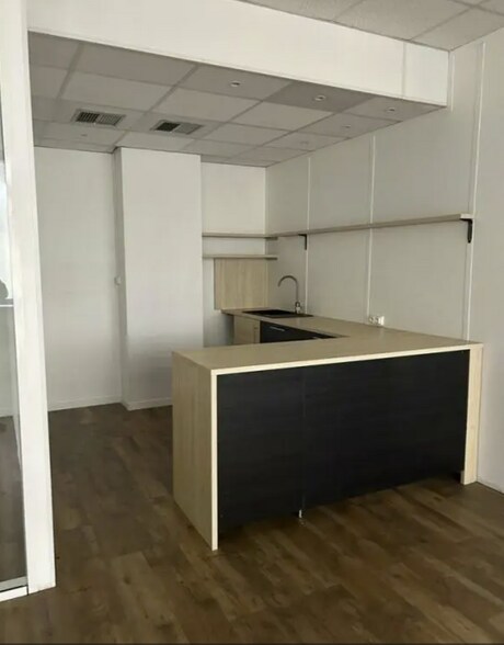 View Photo