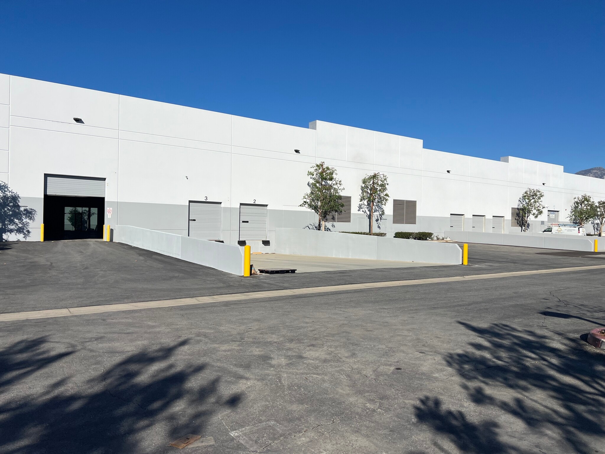 9863 Acacia St, Rancho Cucamonga, CA à louer Photo intérieure– Image 1 sur 7