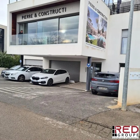 2390 A Route Des Milles, Éguilles à louer - Photo de l’immeuble – Image 2 sur 3