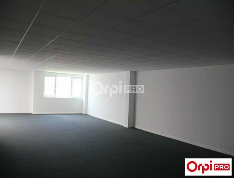 Bureau dans Tourcoing à louer - Photo intérieure – Image 3 sur 6