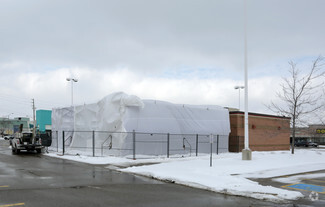 Plus de détails pour 1 Hespeler Rd, Cambridge, ON - Local commercial à louer