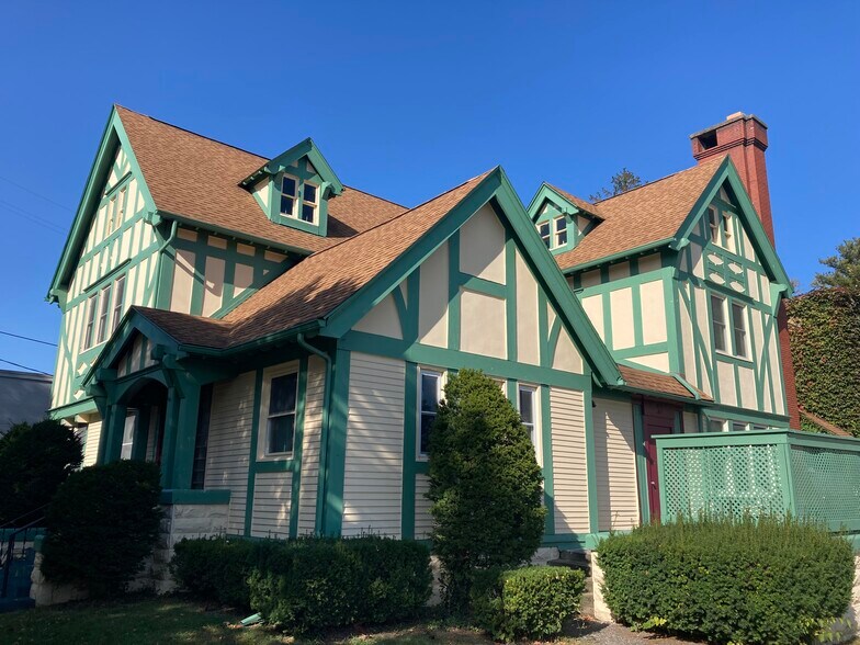 354 Main St, Conneaut, OH à vendre - Photo principale – Image 1 sur 1