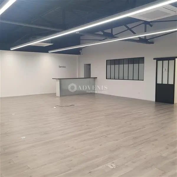 Local commercial dans Vandoeuvre-les-Nancy à louer Photo intérieure– Image 1 sur 7