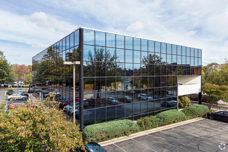 5350 Shawnee Rd, Alexandria, VA à vendre - Photo de l’immeuble – Image 3 sur 91