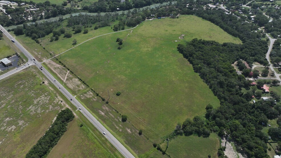 4205 State Highway 123 Bypass, Seguin, TX à vendre - Photo de l’immeuble – Image 3 sur 13