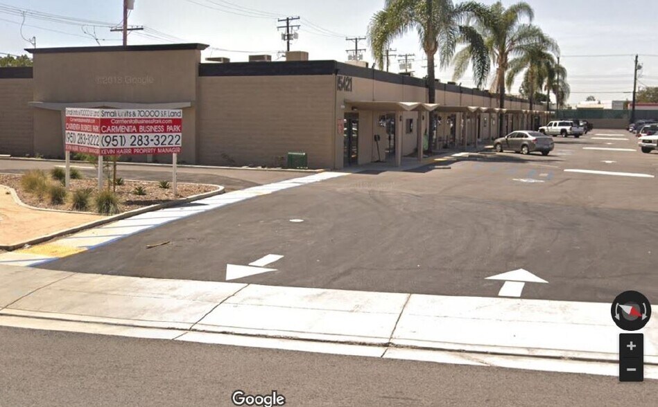 15421 Carmenita Rd, Santa Fe Springs, CA à vendre - Photo principale – Image 1 sur 2
