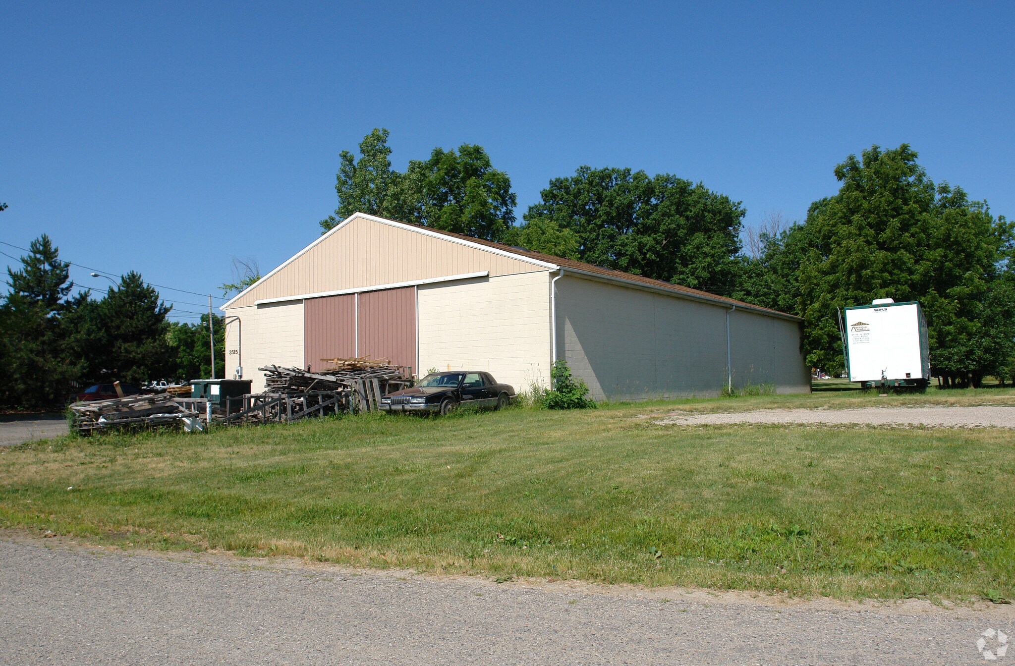 3515 Sheffer Ave, Lansing, MI à vendre Photo principale– Image 1 sur 1