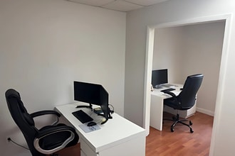 3551-3557 NW 79th Ave, Miami, FL à louer Photo intérieure– Image 1 sur 7