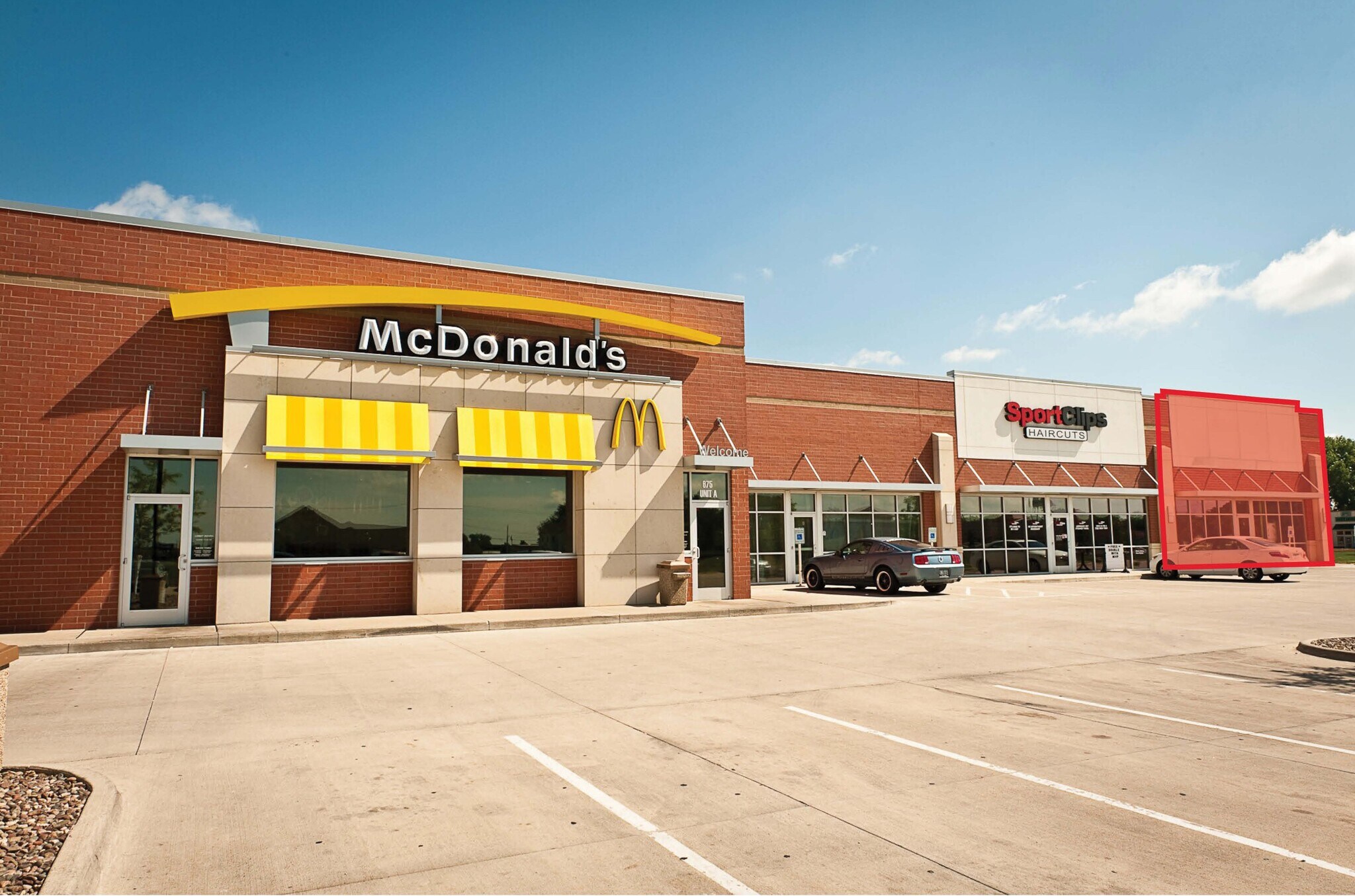 675 Pacha Pkwy, North Liberty, IA à louer Photo principale– Image 1 sur 4