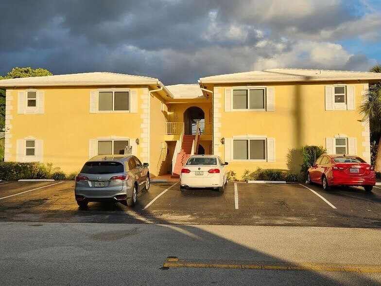1420 SE 4th Ave, Pompano Beach, FL à vendre - Photo de l’immeuble – Image 2 sur 25