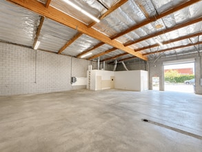 12555 Branford St, Pacoima, CA à louer Photo intérieure– Image 1 sur 6