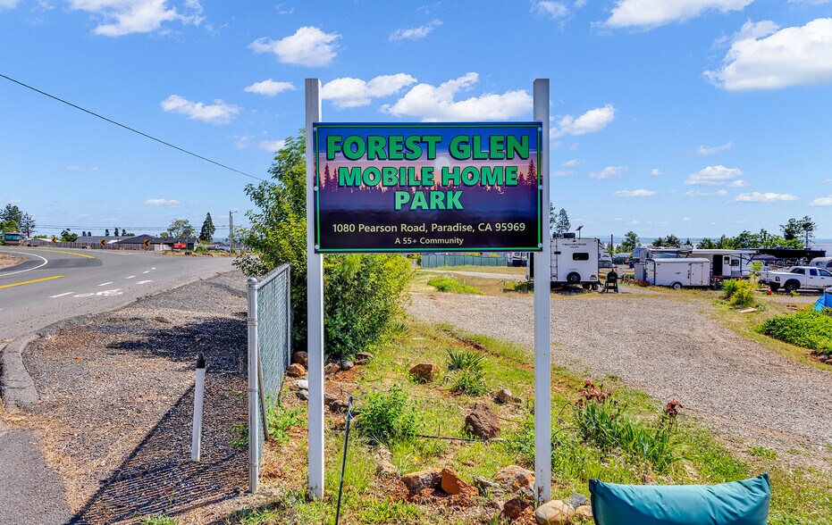 1080 Pearson Rd, Paradise, CA à vendre - Photo de l’immeuble – Image 2 sur 19