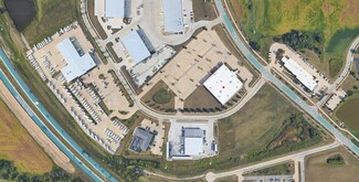 Plus de détails pour 1450 N Center Point Rd, Hiawatha, IA - Terrain à vendre