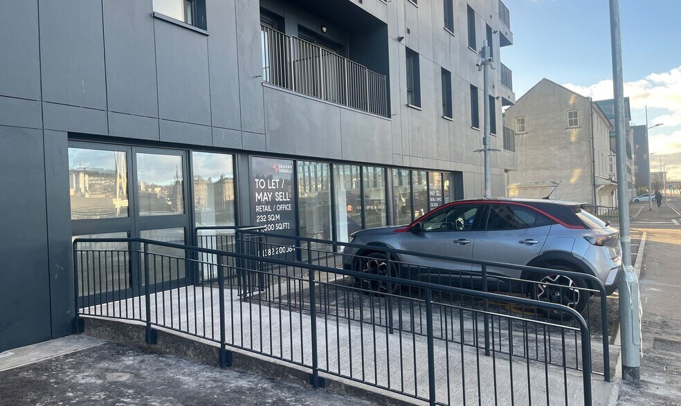 6 West Victoria Dock Rd, Dundee à vendre - Photo principale – Image 1 sur 4