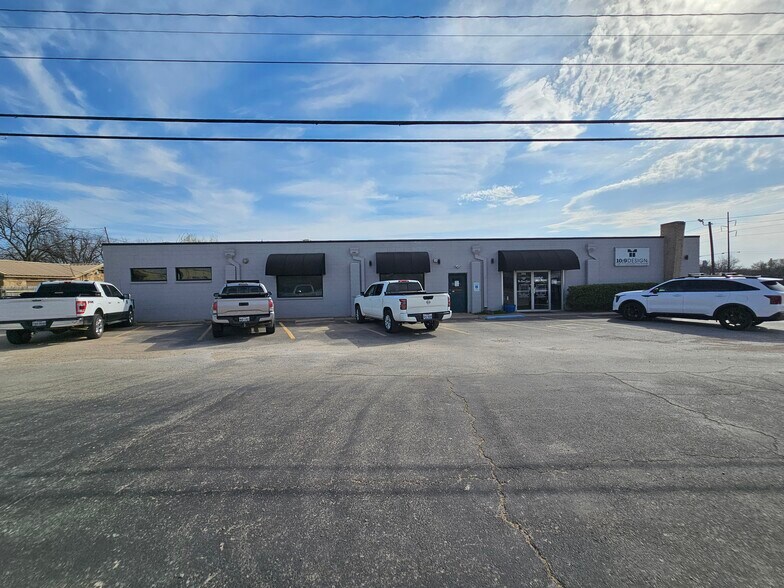 301 East South 11th St, Abilene, TX à vendre - Photo de l’immeuble – Image 1 sur 7