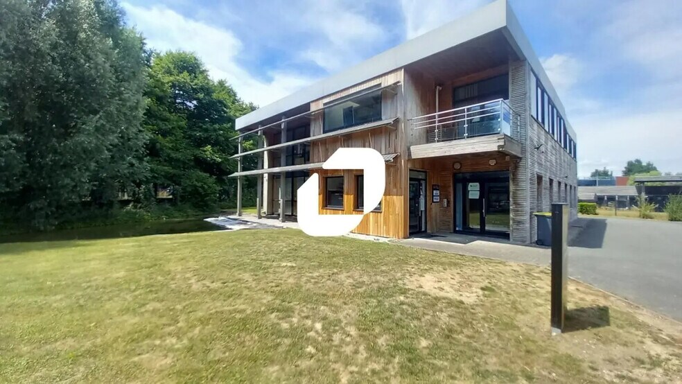 Bureau dans Sainghin-en-Mélantois à louer - Photo de l’immeuble – Image 1 sur 8