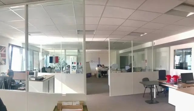 Bureau dans Croissy-sur-Seine à vendre - Photo intérieure – Image 2 sur 9