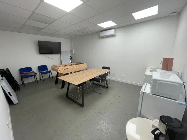 Industriel/Logistique dans Tossiat à louer - Photo intérieure – Image 3 sur 4