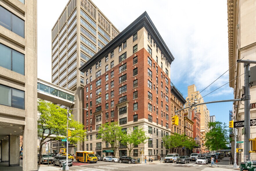 901-903 Lexington Ave, New York, NY à louer - Photo principale – Image 1 sur 13