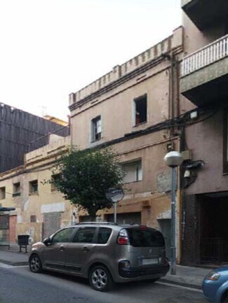 Plus de détails pour Carrer De Calderón De La Barca, 40, Badalona - Logement à vendre