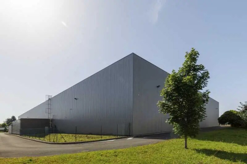 Bureau dans Miribel à louer - Photo de l’immeuble – Image 3 sur 14