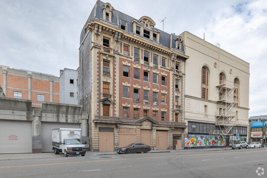 119-121 S Sutter St, Stockton, CA à vendre - Photo principale – Image 1 sur 5