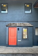 2110 W 75th St, Prairie Village, KS à louer Photo de l’immeuble– Image 1 sur 3