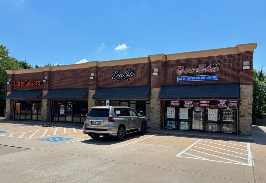 2500-2524 W Edmond Rd, Edmond, OK à louer - Photo de l’immeuble – Image 2 sur 2