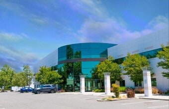 25000 Avenue Stanford, Valencia, CA à louer Photo intérieure– Image 1 sur 10