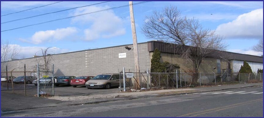 31-43 Wordin Ave, Bridgeport, CT à vendre - Photo de l’immeuble – Image 2 sur 5