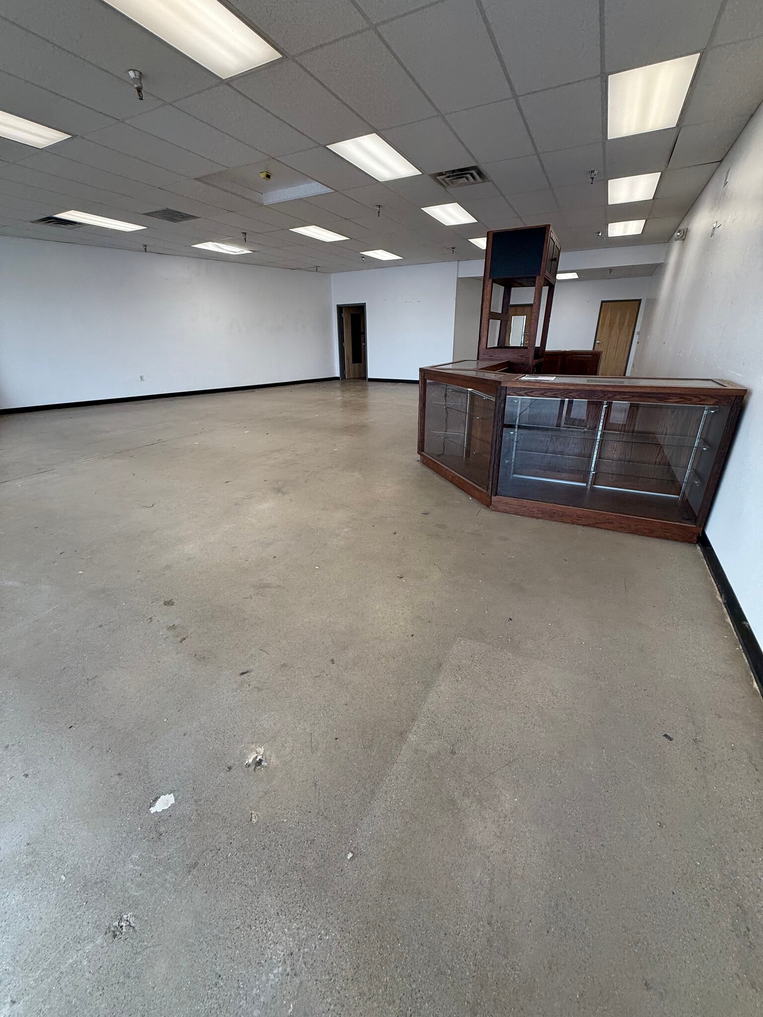 8369-8475 Castleton Corner Dr, Indianapolis, IN à louer Photo intérieure– Image 1 sur 7