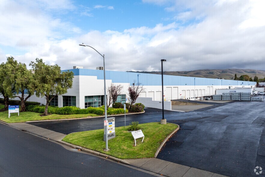 30830-30880 San Clemente St, Hayward, CA à louer - Photo principale – Image 1 sur 5