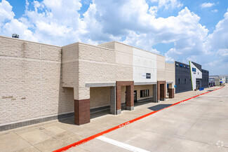 Plus de détails pour 2420 S Stemmons Fwy, Lewisville, TX - Bureau/Local commercial, Local commercial à louer